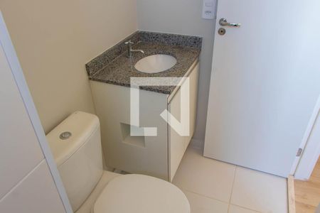 Apartamento à venda com 57m², 2 quartos e 2 vagasBanheiro da Suíte