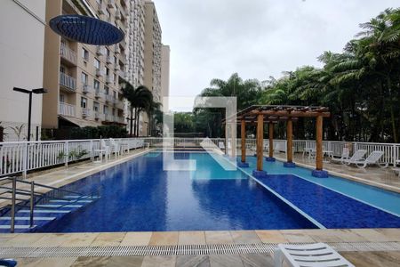 Apartamento à venda com 65m², 3 quartos e 2 vagasÁrea comum - Piscina