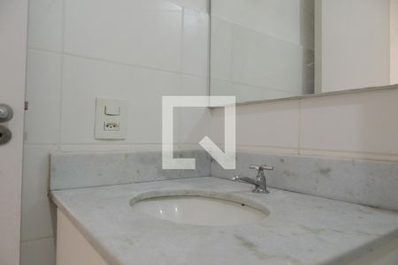 Apartamento à venda com 65m², 3 quartos e 2 vagasBanheiro Social