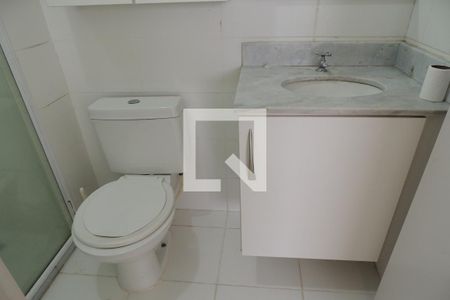 Apartamento à venda com 65m², 3 quartos e 2 vagasBanheiro da Suíte 