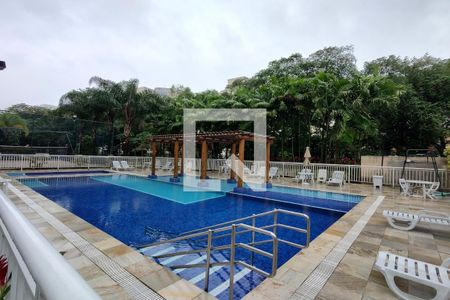 Apartamento à venda com 65m², 3 quartos e 2 vagasÁrea comum - Piscina