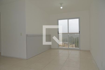 Sala de apartamento à venda com 3 quartos, 65m² em Jacarepaguá, Rio de Janeiro