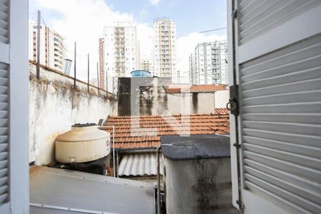 Vista Quarto 1 de casa à venda com 3 quartos, 150m² em Vila Gomes Cardim, São Paulo