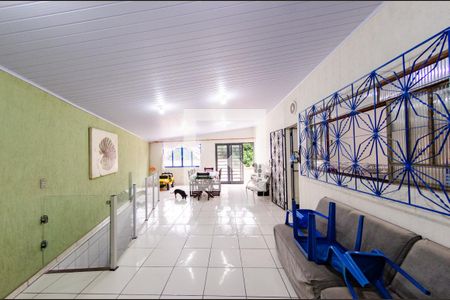 Casa à venda com 292m², 4 quartos e 4 vagasÁrea de serviço