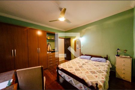 Casa à venda com 292m², 4 quartos e 4 vagasQuarto 3