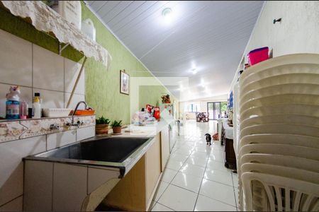 Casa à venda com 292m², 4 quartos e 4 vagasÁrea de serviço