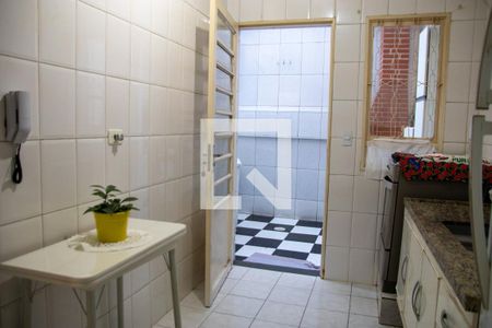 Casa de condomínio à venda com 76m², 2 quartos e 1 vagaCozinha