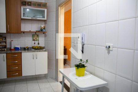 Casa de condomínio à venda com 76m², 2 quartos e 1 vagaCozinha