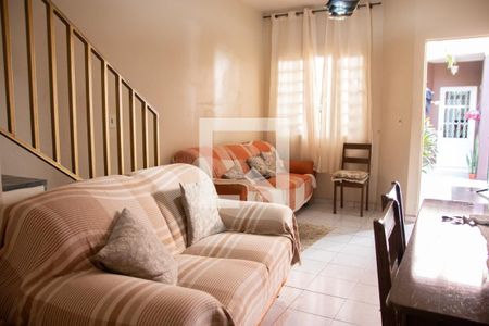 Sala de casa de condomínio à venda com 2 quartos, 76m² em Vila Ede, São Paulo