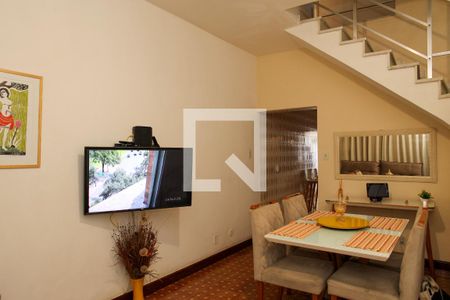 Sala (1º Andar) de casa para alugar com 4 quartos, 151m² em Encantado, Rio de Janeiro
