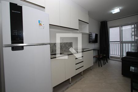 Studio - Sala e Cozinha de kitnet/studio para alugar com 1 quarto, 32m² em Pinheiros, São Paulo