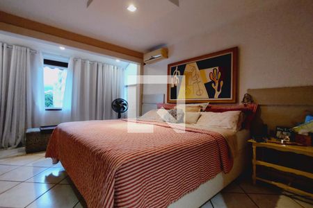 Casa à venda com 380m², 3 quartos e 3 vagasQuarto 1 - Suíte 