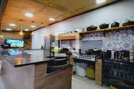 Casa à venda com 380m², 3 quartos e 3 vagasEspaço Gourmet
