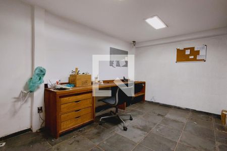 Casa à venda com 380m², 3 quartos e 3 vagasEscritório 1