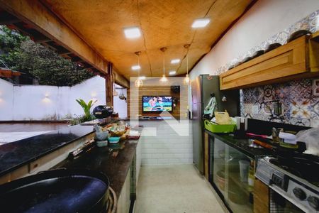 Casa à venda com 380m², 3 quartos e 3 vagasEspaço Gourmet