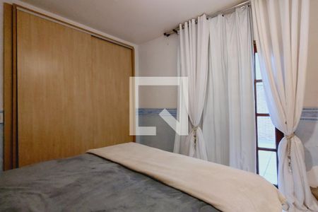 Casa à venda com 380m², 3 quartos e 3 vagasQuarto 2 - Armários