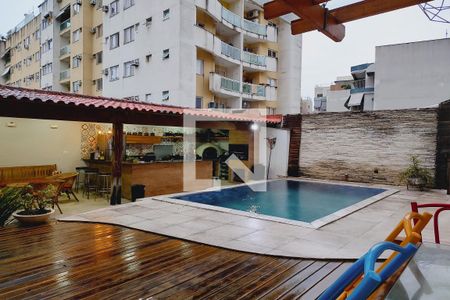 Casa à venda com 380m², 3 quartos e 3 vagasPiscina