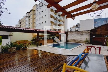 Casa à venda com 380m², 3 quartos e 3 vagasPiscina