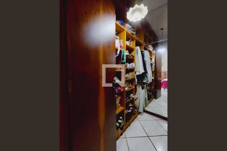 Casa à venda com 380m², 3 quartos e 3 vagasCloset do quarto 3