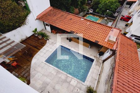 Casa à venda com 380m², 3 quartos e 3 vagasPiscina