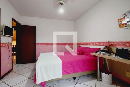 Casa à venda com 380m², 3 quartos e 3 vagasQuarto 3