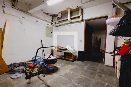 Casa à venda com 380m², 3 quartos e 3 vagasQuarto de Serviço