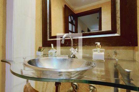 Casa à venda com 380m², 3 quartos e 3 vagasLavabo