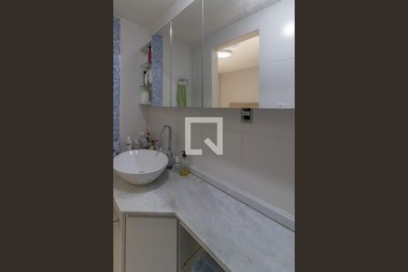 Casa de condomínio à venda com 1000m², 8 quartos e 4 vagas Casa de condomínio à venda com 1000m², 8 quartos e 4 vagasSuíte 1 (Master) - Banheiro