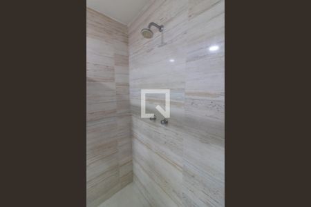 Casa de condomínio à venda com 1000m², 8 quartos e 4 vagas Casa de condomínio à venda com 1000m², 8 quartos e 4 vagasBanheiro Social