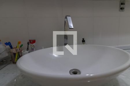 Casa de condomínio à venda com 1000m², 8 quartos e 4 vagas Casa de condomínio à venda com 1000m², 8 quartos e 4 vagasSuíte 1 (Master) - Banheiro