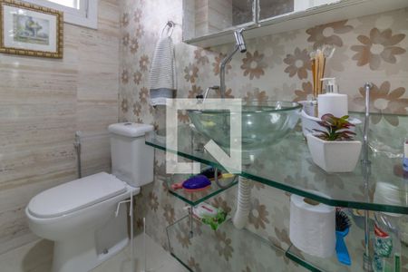 Casa de condomínio à venda com 1000m², 8 quartos e 4 vagas Casa de condomínio à venda com 1000m², 8 quartos e 4 vagasBanheiro Social