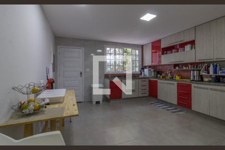 Casa de condomínio à venda com 1000m², 8 quartos e 4 vagas Casa de condomínio à venda com 1000m², 8 quartos e 4 vagasCozinha