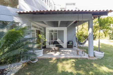 Casa de condomínio à venda com 1000m², 8 quartos e 4 vagas Casa de condomínio à venda com 1000m², 8 quartos e 4 vagasÁrea externa