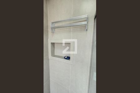 Apartamento para alugar com 50m², 1 quarto e 1 vaga Apartamento para alugar com 50m², 1 quarto e 1 vagaDetalhe do banheiro