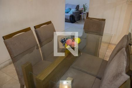 Apartamento à venda com 100m², 3 quartos e 1 vaga Apartamento à venda com 100m², 3 quartos e 1 vagaSala