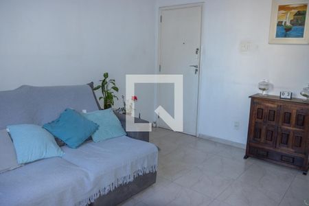 Apartamento à venda com 100m², 3 quartos e 1 vaga Apartamento à venda com 100m², 3 quartos e 1 vagaSala