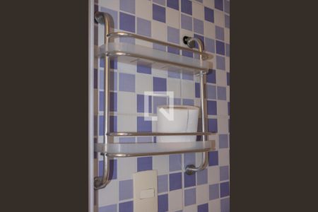 Apartamento à venda com 100m², 3 quartos e 1 vaga Apartamento à venda com 100m², 3 quartos e 1 vagaBanheiro de serviço