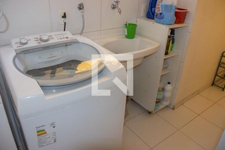 Apartamento à venda com 100m², 3 quartos e 1 vaga Apartamento à venda com 100m², 3 quartos e 1 vagaÁrea de Serviço