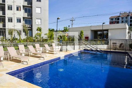 Apartamento à venda com 40m², 2 quartos e 1 vaga Apartamento à venda com 40m², 2 quartos e 1 vagaÁrea comum - Piscina