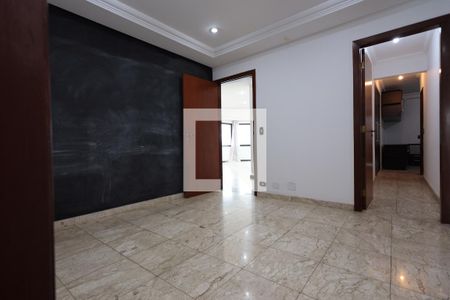 Ante sala para suites de apartamento à venda com 3 quartos, 220m² em Parque Renato Maia, Guarulhos