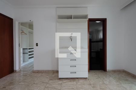 Apartamento à venda com 220m², 3 quartos e 2 vagasSuite 1