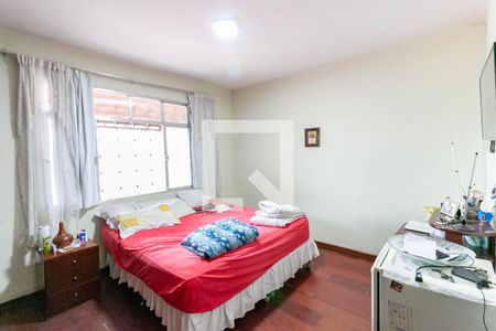Quarto Suíte de casa à venda com 4 quartos, 360m² em Nova Gameleira, Belo Horizonte