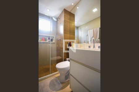 Apartamento à venda com 73m², 2 quartos e 2 vagasBanheiro suíte