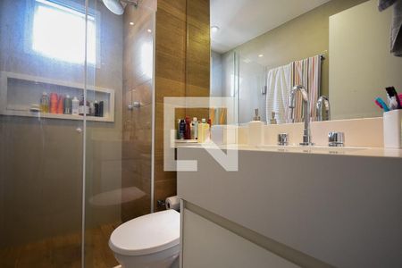 Apartamento à venda com 73m², 2 quartos e 2 vagasBanheiro suíte