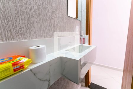 Casa à venda com 75m², 3 quartos e 2 vagasLavabo