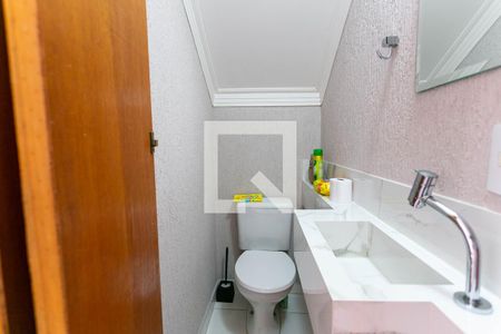 Casa à venda com 75m², 3 quartos e 2 vagasLavabo