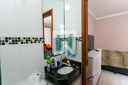 Casa à venda com 75m², 3 quartos e 2 vagasBanheiro da Suíte 1