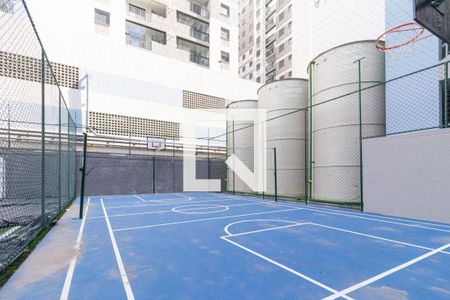 Apartamento à venda com 32m², 1 quarto e 1 vagaQuadra