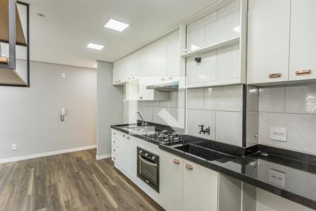 Sala, cozinha e área de serviço de apartamento para alugar com 2 quartos, 40m² em Vila Pirituba, São Paulo