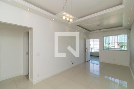 Sala de casa para alugar com 2 quartos, 195m² em Ramos, Rio de Janeiro